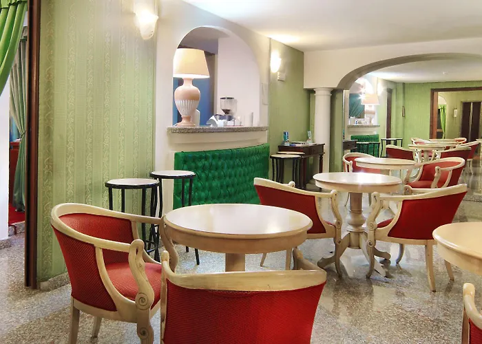 Colonna Palace Mediterraneo Отель