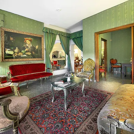 Colonna Palace Mediterraneo 4*