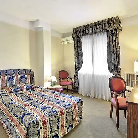 Colonna Palace Mediterraneo Hotell