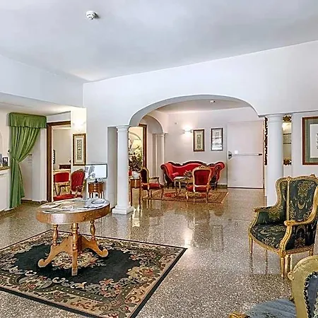 Colonna Palace Mediterraneo