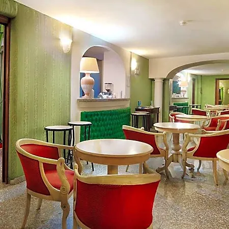 Colonna Palace Mediterraneo Hotel