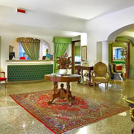 Colonna Palace Mediterraneo 4* Olbia