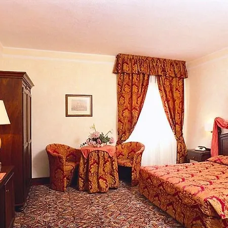 Colonna Palace Mediterraneo 4* Olbia