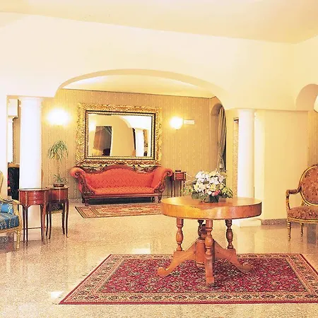 Colonna Palace Mediterraneo 4*