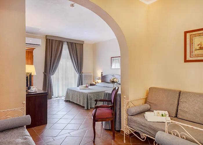 Colonna Palace Mediterraneo 4*